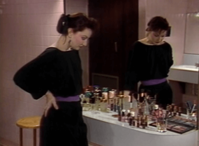 Le sourire d'une parfumeuse - Françoise Dugré et Johanne Fournier - 1986